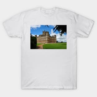 Highclere Castle Downton Abbey Hampshire England UK T-Shirt